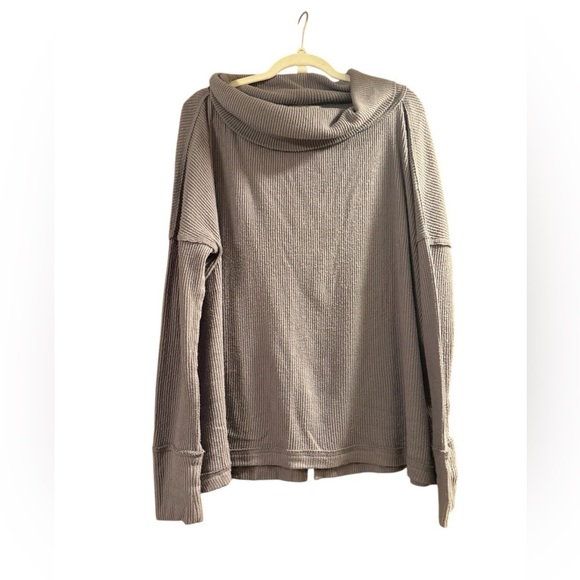 We the Free Free people Juicy long sleeve top cowl neck, split back, lavender, S - Picture 3 of 7